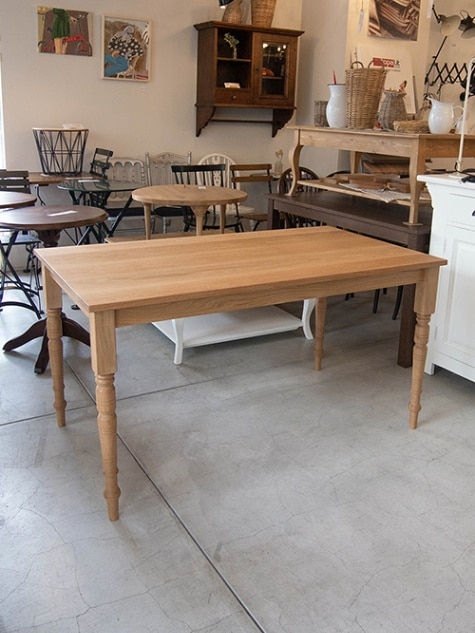 140×80 WHITE OAK (Straight Leg / Turned Leg)